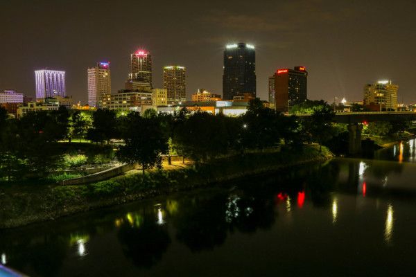 Paraprofessional making a home visit to offer community based behavioral health support